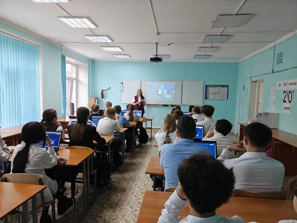 👨‍💻В школе № 19 г. Йошкар-Олы прошёл открытый урок для учащихся 7 «Г» класса на тему «Телефонное мош
