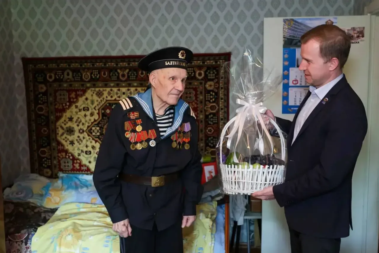 ⛵️ В Подольске в День Балтийского флота с праздником поздравили ветерана Ивана Шестопалова  С профес