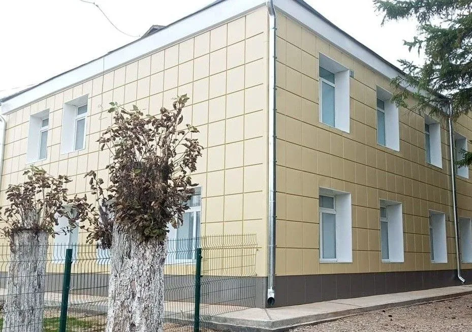 👏В поселке Новокиевский Увал завершился капитальный ремонт второй части здания поликлиники Мазановск