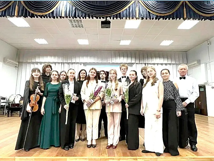 КОНЦЕРТ К ЮБИЛЕЮ КОМПОЗИТОРА   В концертном зале Новороссийского музыкального колледжа им. Д.Д. Шост