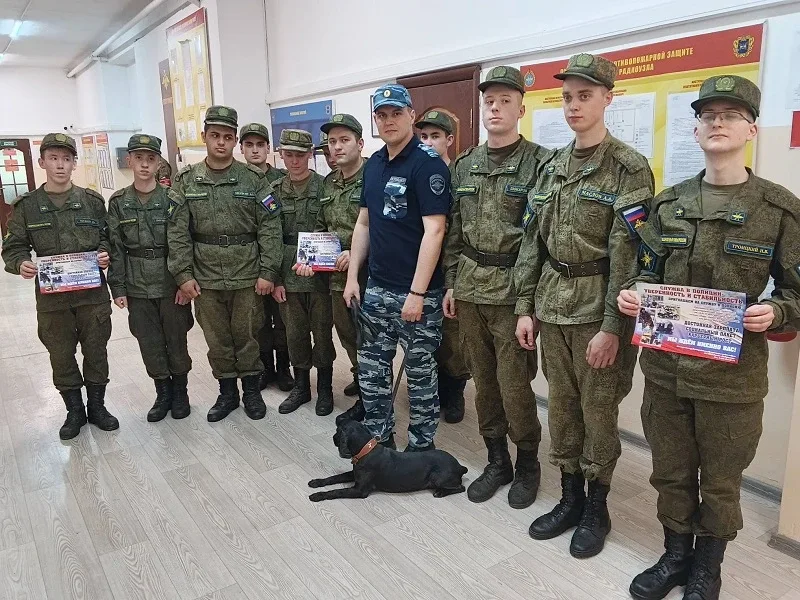 Полицейские Люберец провели встречу с военнослужащими  Сотрудники МУ МВД России «Люберецкое» провели
