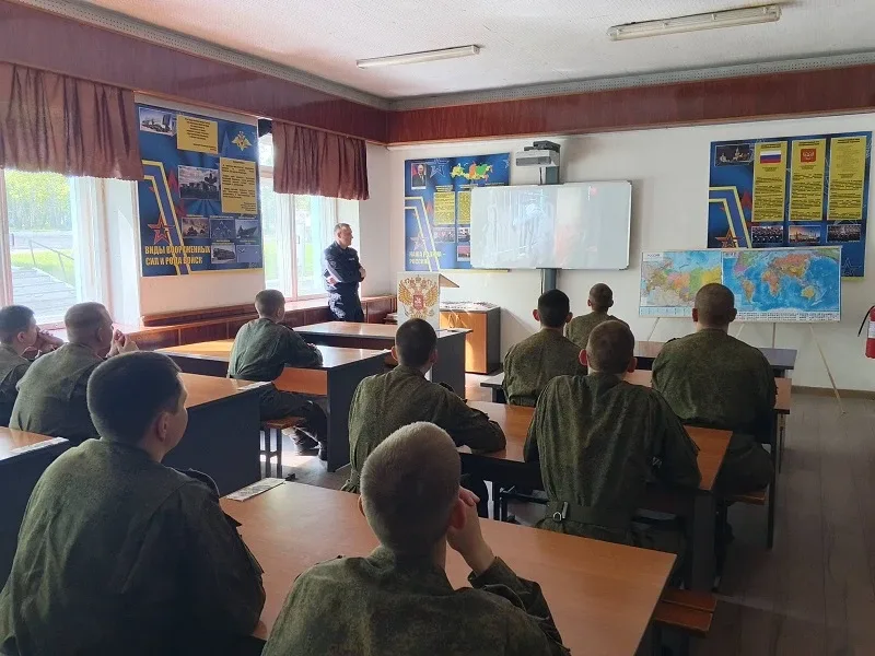 Полицейские Люберец провели встречу с военнослужащими  Сотрудники МУ МВД России «Люберецкое» провели