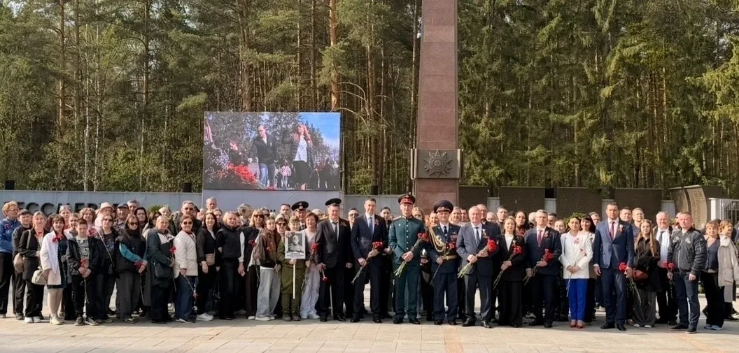 Уктус | Вторчермет | Екатеринбург🏡  Делегация Чкаловского района приняла участие в торжественном рит