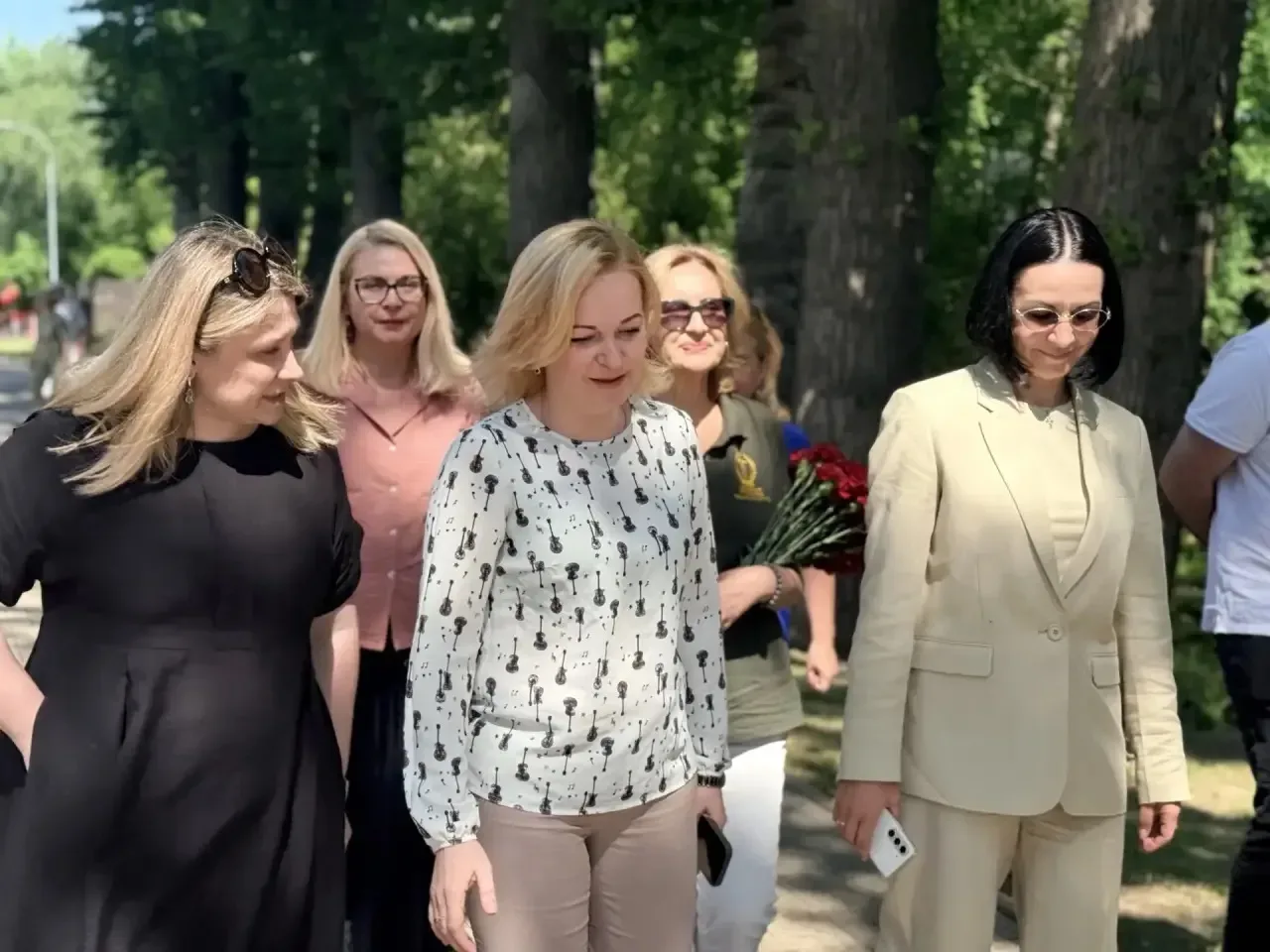 🇷🇺 Память в городе: место силы и гордости Рязани  🌿В Рязани это место называется Гвардейский сквер. 