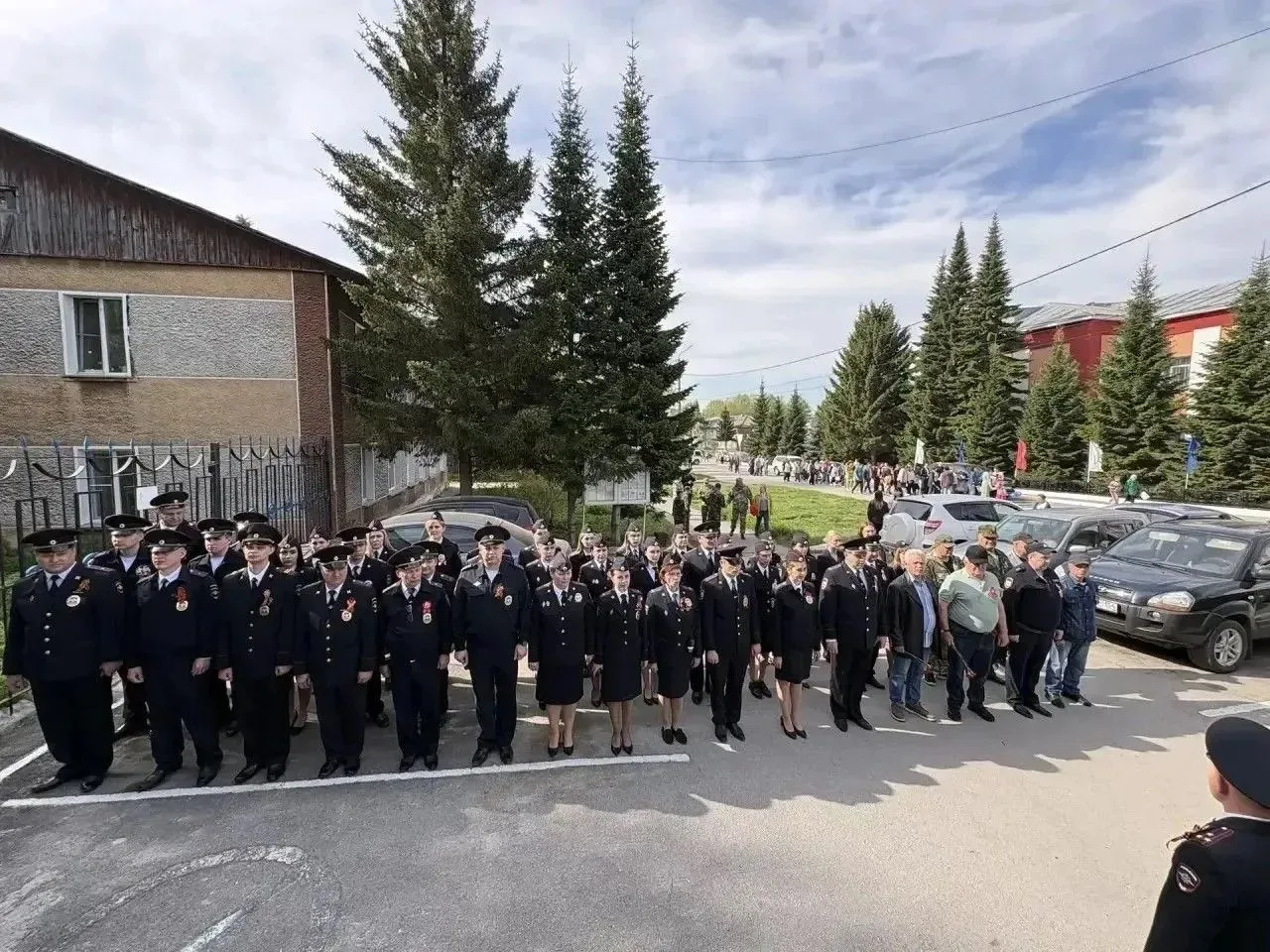 В праздничные дни полицейские Новосибирской области обеспечили охрану общественного порядка  В проше