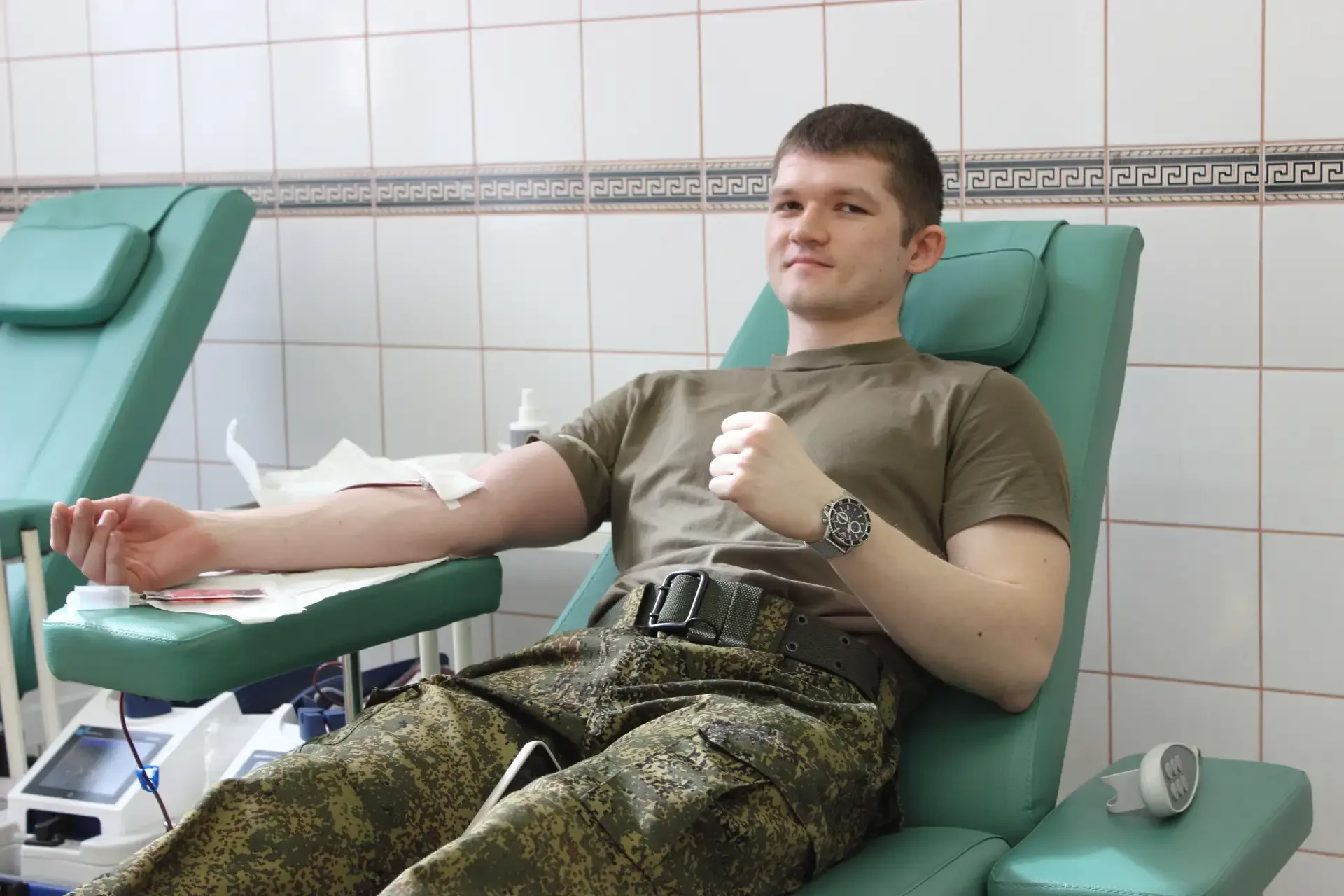 Студенты Санкт-Петербургского горного университета вновь сдали кровь для военнослужащих  🩸 Студенты 