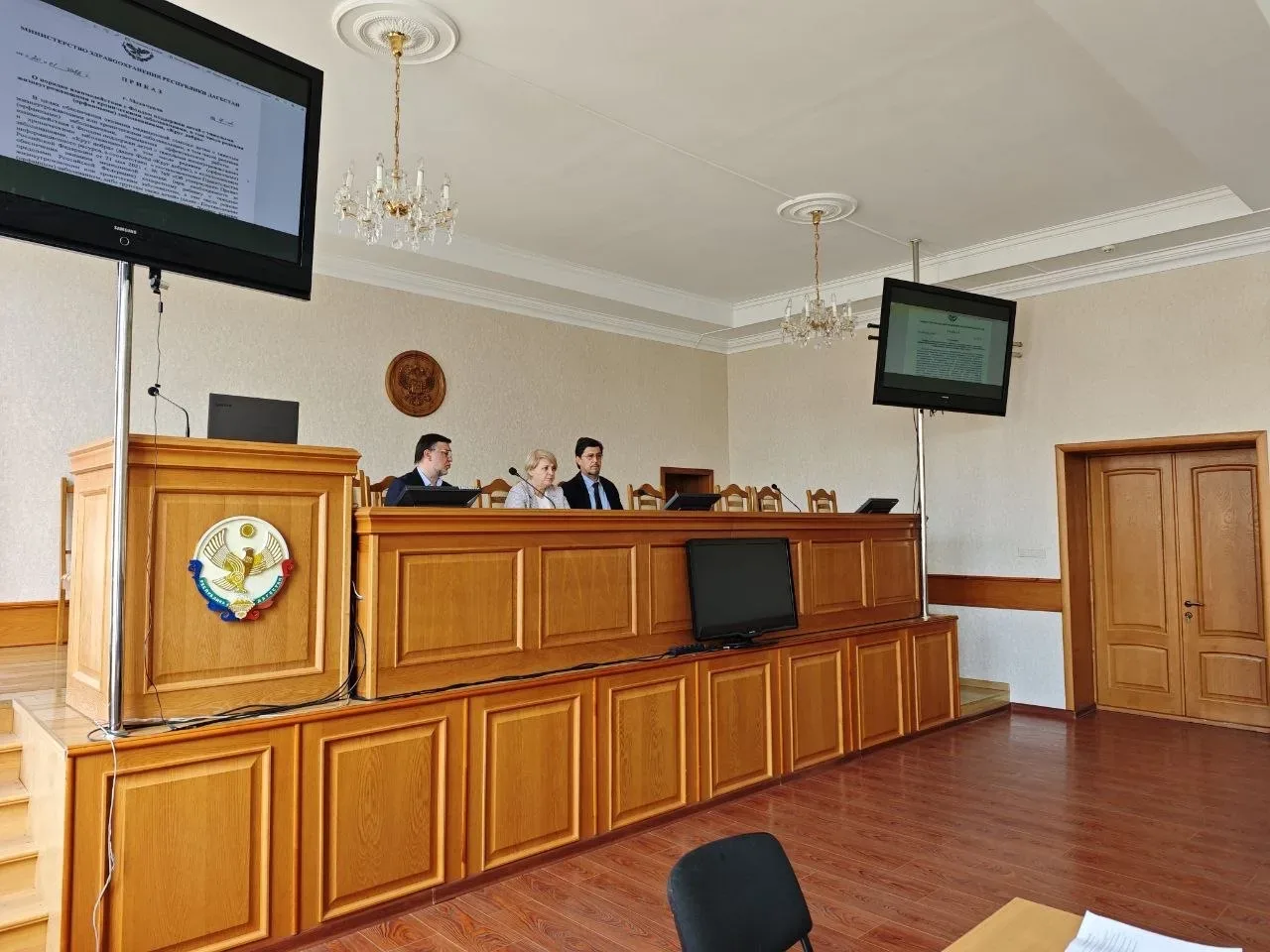 В Минздраве РД состоялось  совещание под председательством замминистра здравоохранения РД Патхулы Па