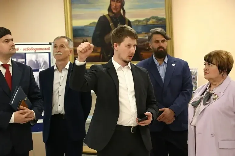 Семья в центре внимания: в Тульской области обсудили создание «Центров семьи» ❤️  Тульскую область п