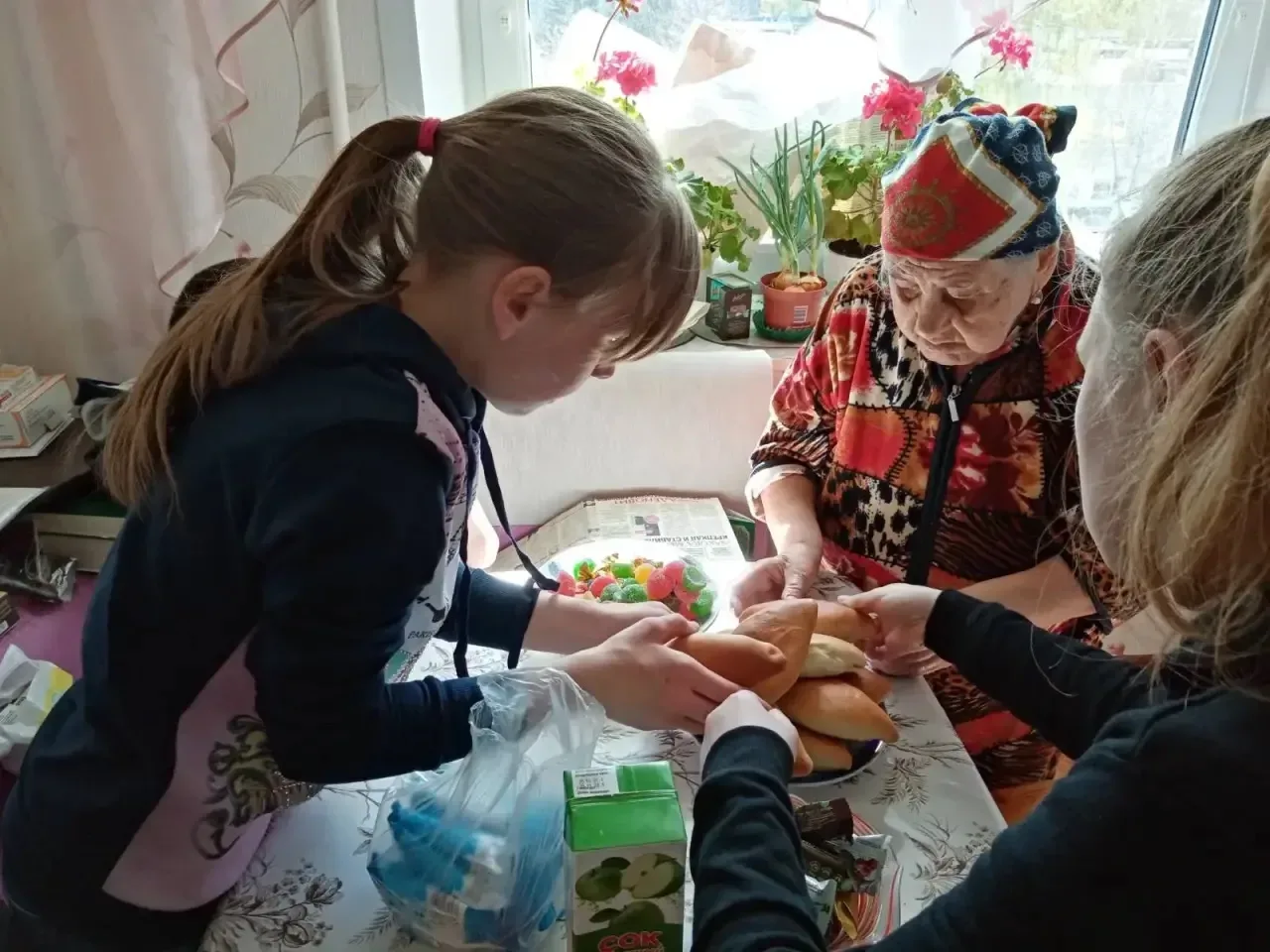 🇷🇺 Благодарность без срока давности, нынешние дети - детям войны.  🌳 Аллея мужества  С чего начинает