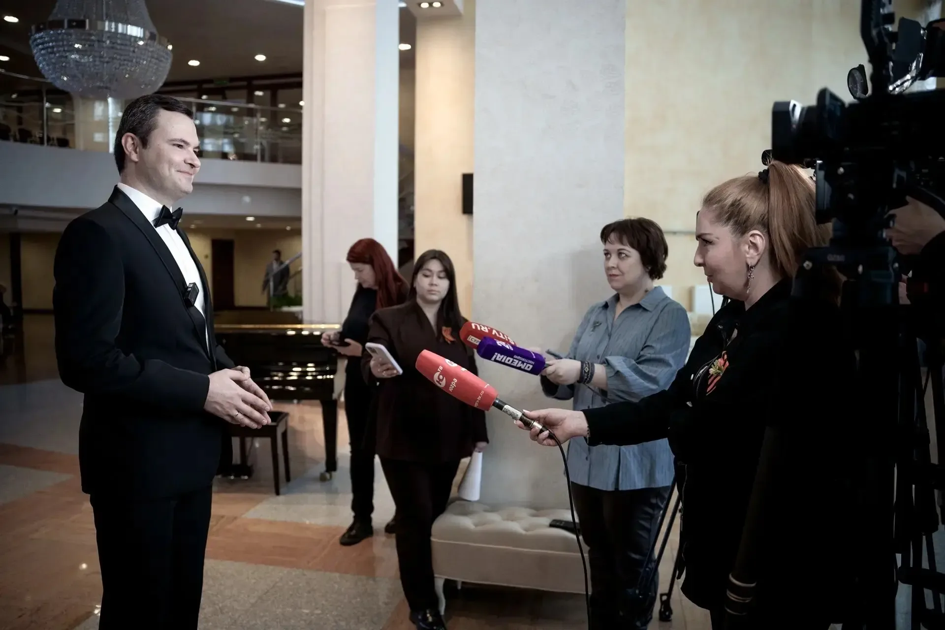 «Оркестр непокорённых» покорил сердца югорчан ❤🎻  Сегодня завершается гастрольный тур Донецкого акад