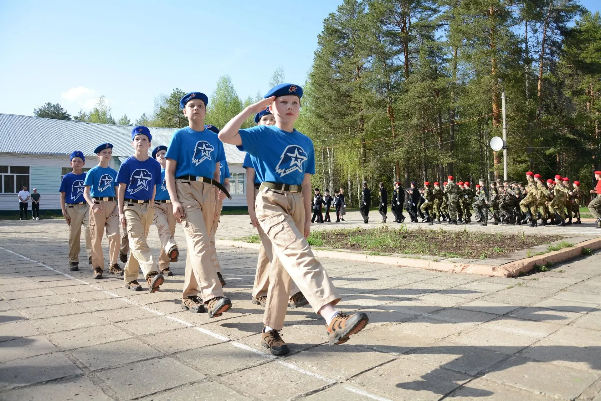 Выжить в экстремальных условиях💪 перевязать рану🩸 запустить БПЛА💥  В «Гренаде» стартовал региональны