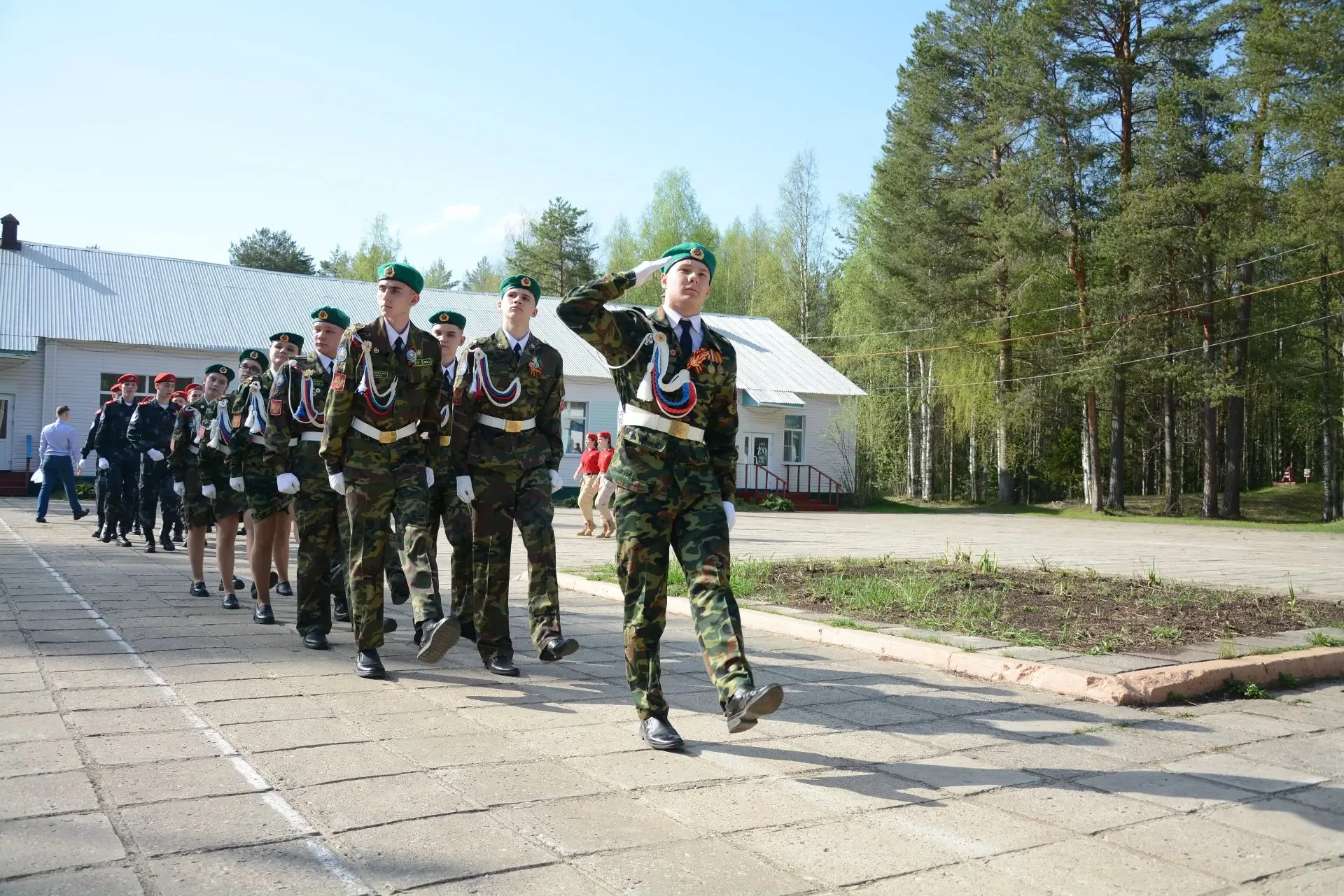 Выжить в экстремальных условиях💪 перевязать рану🩸 запустить БПЛА💥  В «Гренаде» стартовал региональны