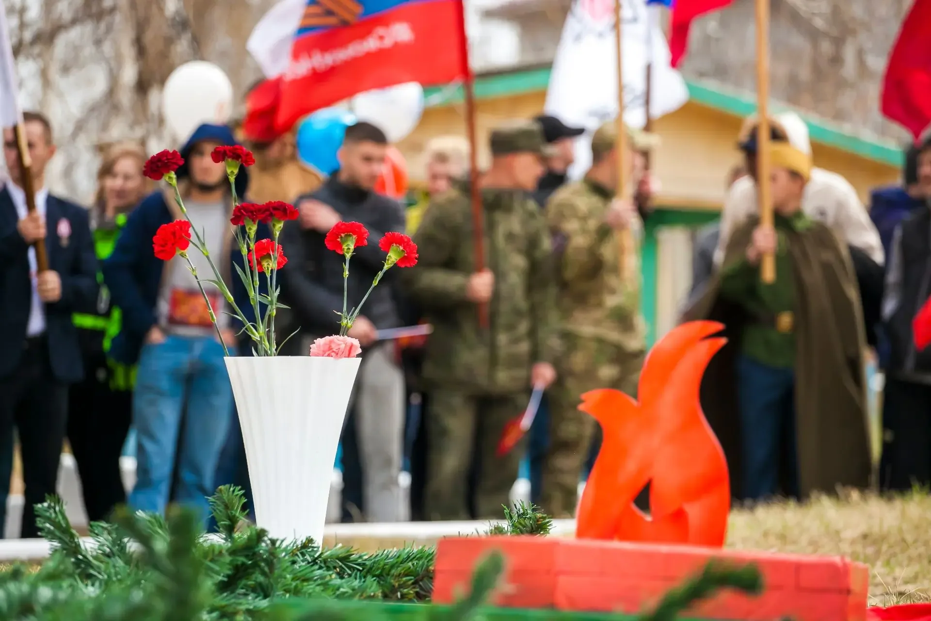 Аллея Славы в "Ростке" - живой урок истории и гордости  🎖Четыре года назад в Братском Центре Социаль