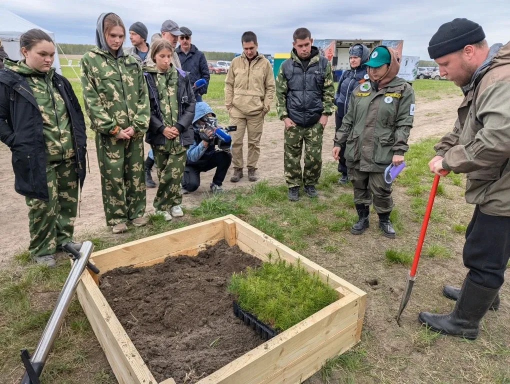 🌱 200 школьников и студентов — и конкурс, где экология превращается в действие  Региональный «Эковол