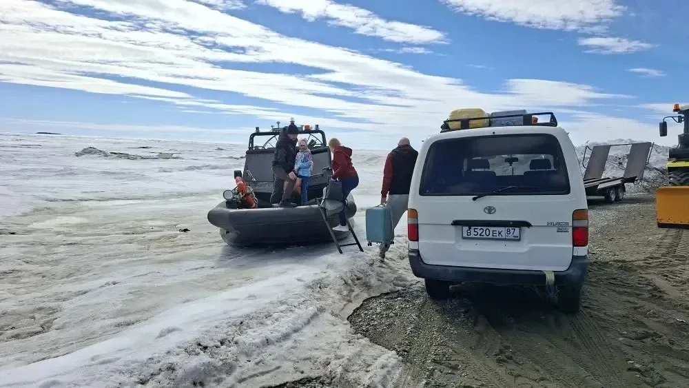 С сегодняшнего дня аэроглиссеры начали выполнять регулярные рейсы!   С 18 мая перевозка пассажиров ч