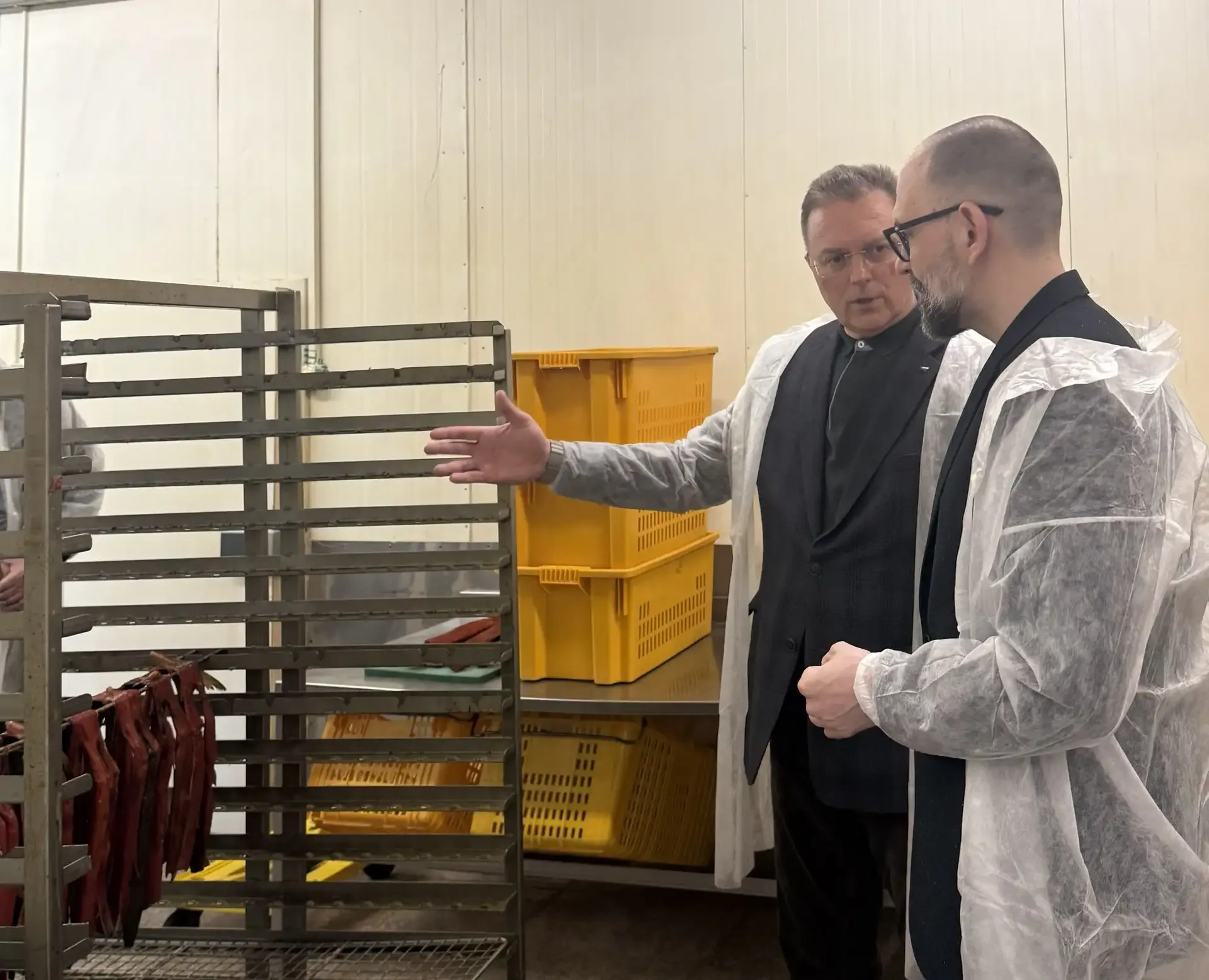 Заместитель Губернатора, начальник Департамента Ярослав Мамонов проинспектировал цеха по производств