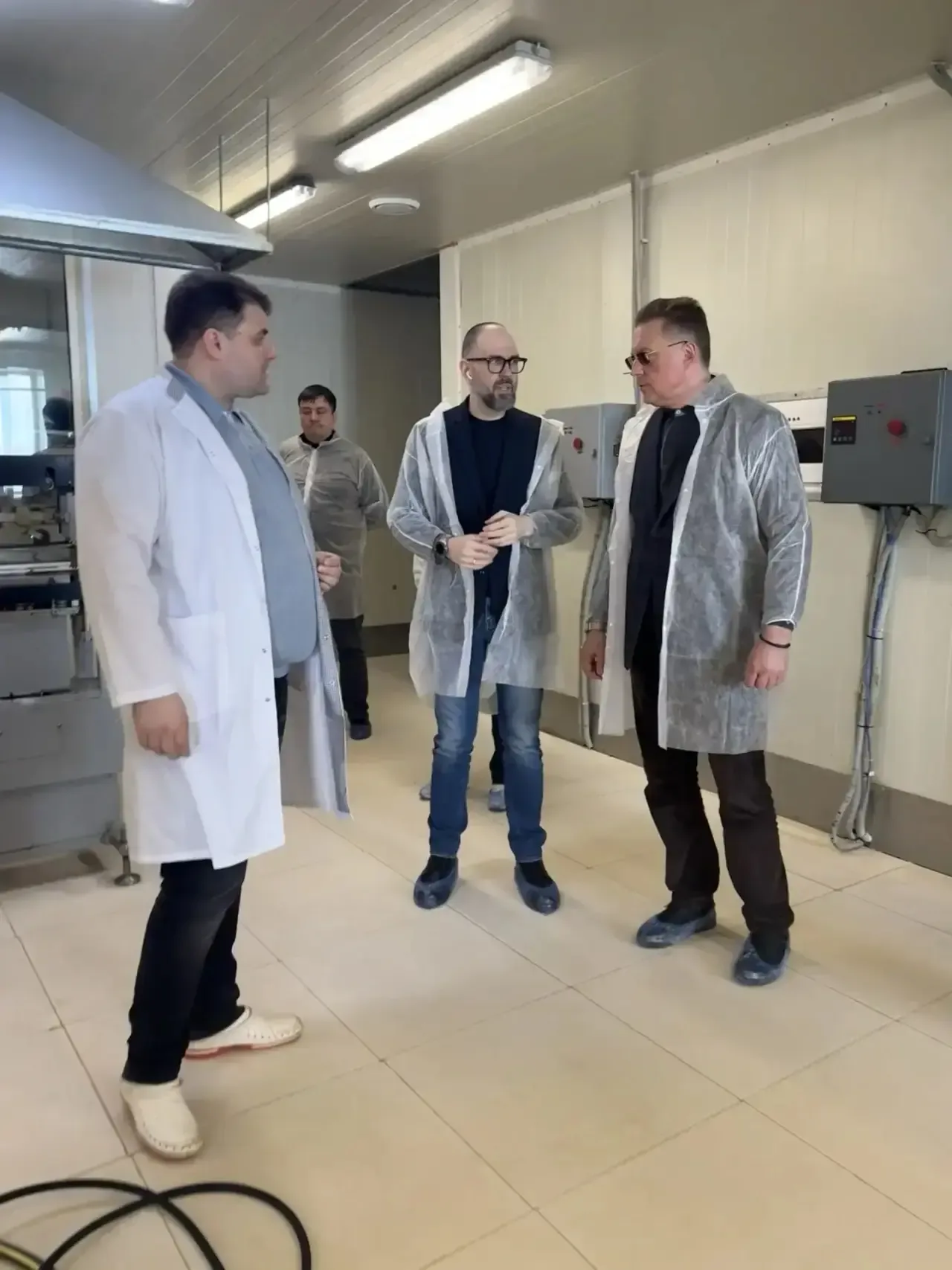 Заместитель Губернатора, начальник Департамента Ярослав Мамонов проинспектировал цеха по производств