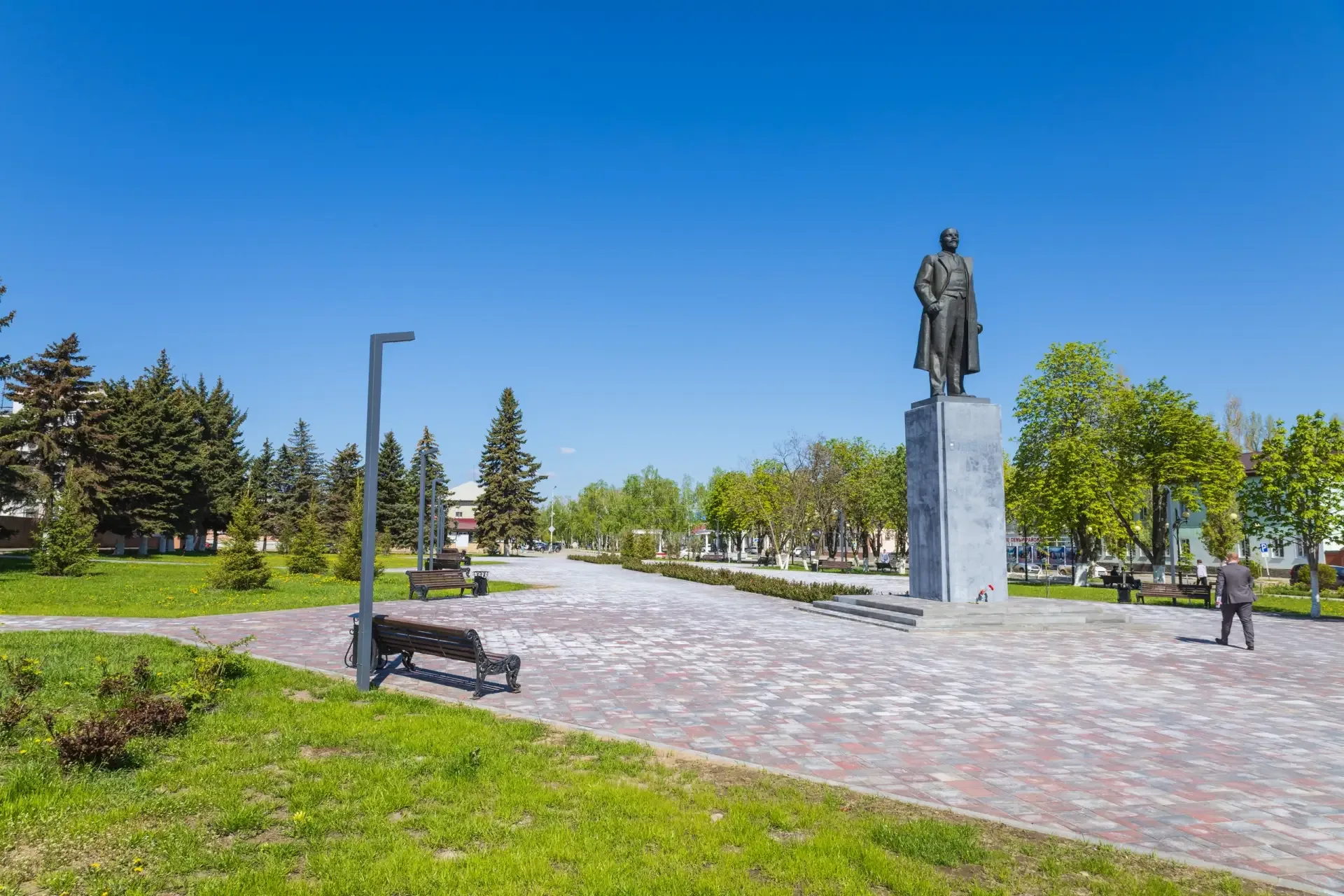 Доброе утро, Маркс! #ПогодаВМарксе  Сегодня среда, 6 мая 2026 года в Марксе: 🌄 Утро 10°C  ☀ Безоблач
