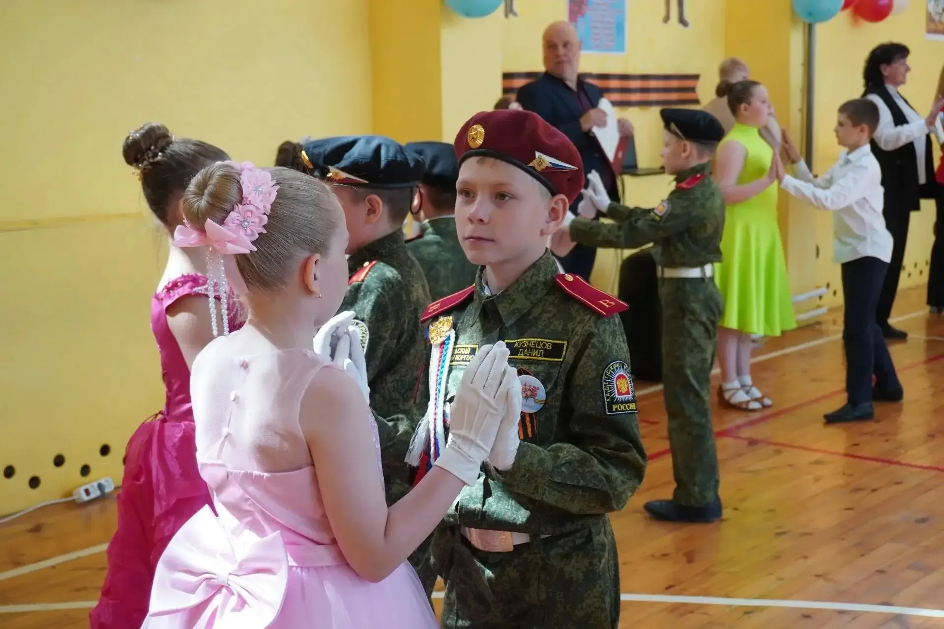 #ШкольныеНовости  💃 В Барнауле впервые прошел кадетский бал на городском уровне  💃 5 мая на базе Бар