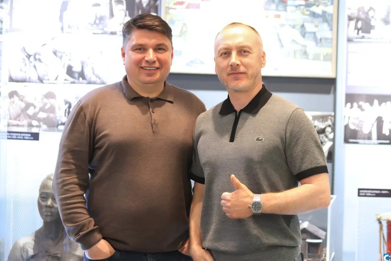 🤩 Вчера Южно-Сахалинск присоединился ко всероссийской акции "Ночь музеев". Культурно-образовательные
