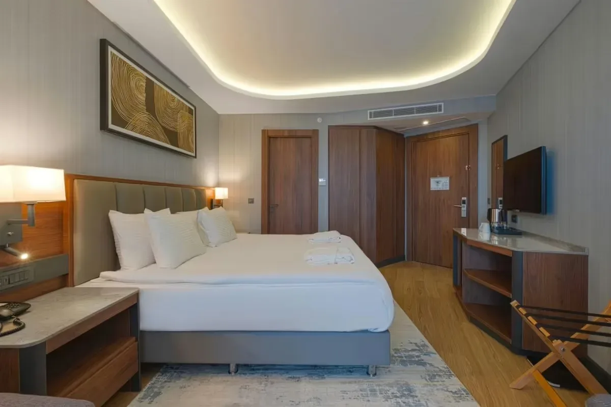 🇹🇷 Турция из Тюмени   📍Azura World Hotel 5*   Современный отель, открывший свои двери в 2025 году.  