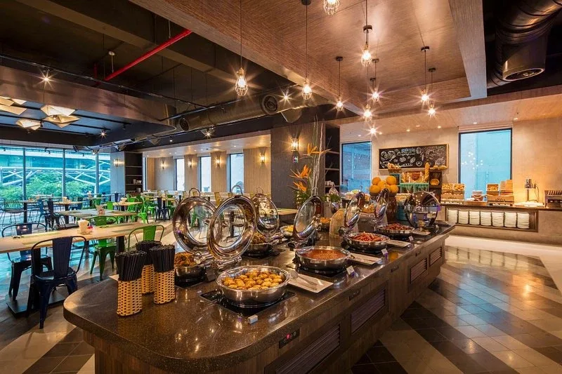 Вьетнам 🇻🇳 из Тюмени  Ibis Styles Nha Trang 4*  Отель в 5 минутах от пляжа,рядом со знаменитой башне