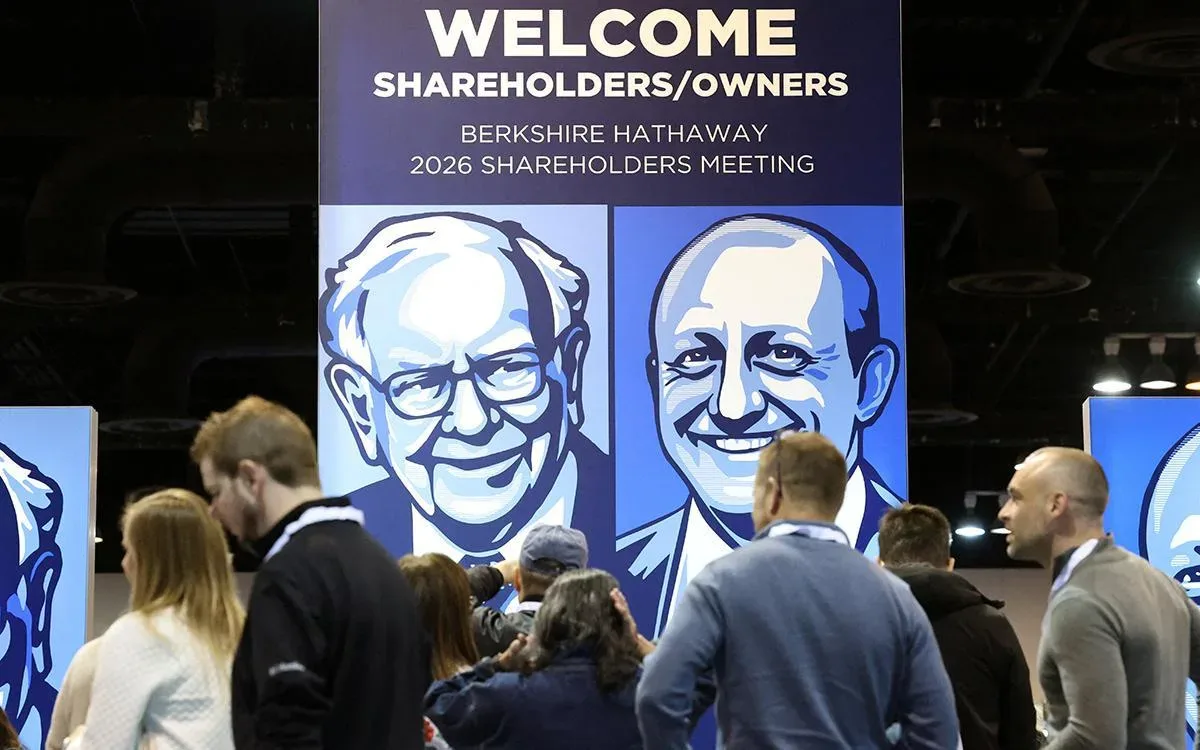 🗣 Сделки Berkshire Hathaway в первом квартале после ухода Баффетта  В конце декабря 2025 года 95-л