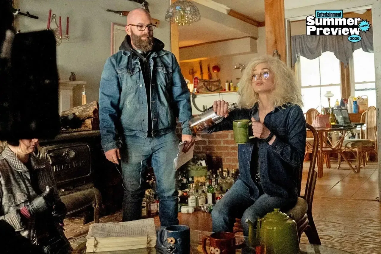 🍿Кадры со съёмок пародийной комедии «Очень страшное кино 6».  К своим ролям спустя 26 лет вернулись 