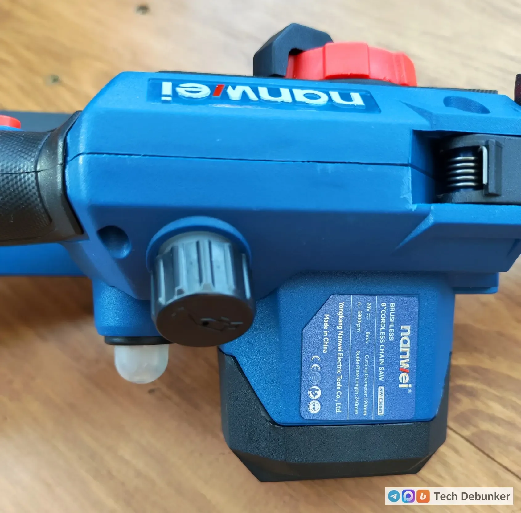 Пила Nanwei 8" оказалась самой мощной из бюджетных  После того, как пара шуруповертов Nanwei оставил