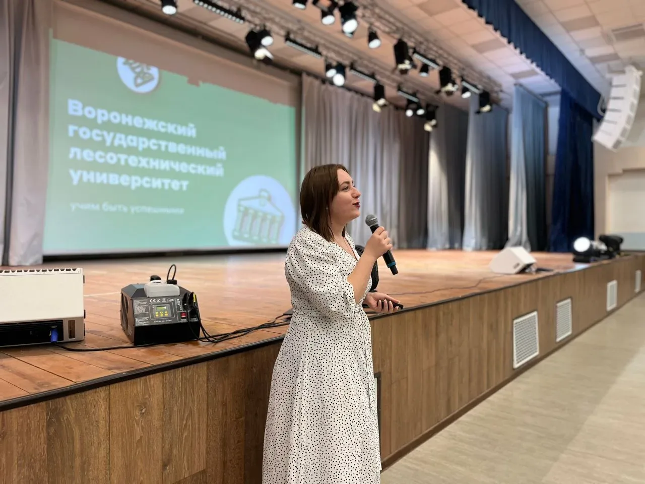 🧩 Школьники сразу шести районов области познакомились с ведущими вузами региона в «День Акселератора
