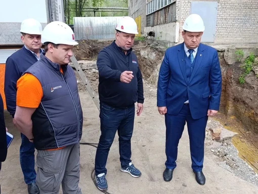СЕРГЕЙ ПОЛХОВ И АЛЕКСЕЙ МУРАТОВ ПРОИНСПЕКТИРОВАЛИ ХОД ПОДГОТОВКИ К ОТОПИТЕЛЬНОМУ СЕЗОНУ КОТЕЛЬНОЙ В 