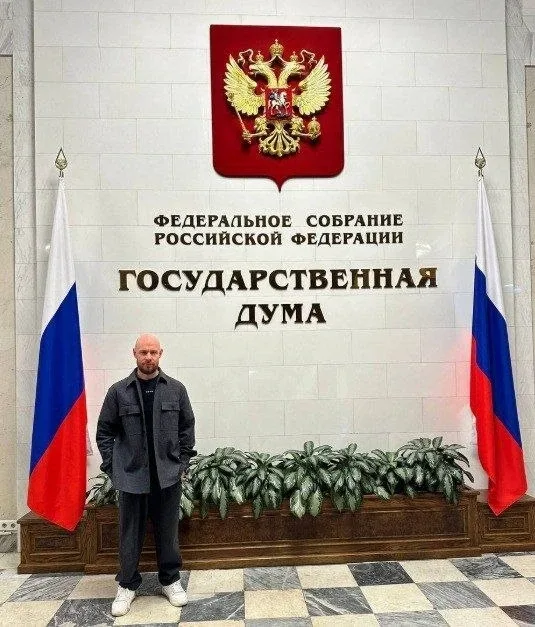 Не хвалюсь, а делюсь 🤞  Что тут вообще происходит, видели? Мы запустили факультеты🔥 https://cr.i-sal