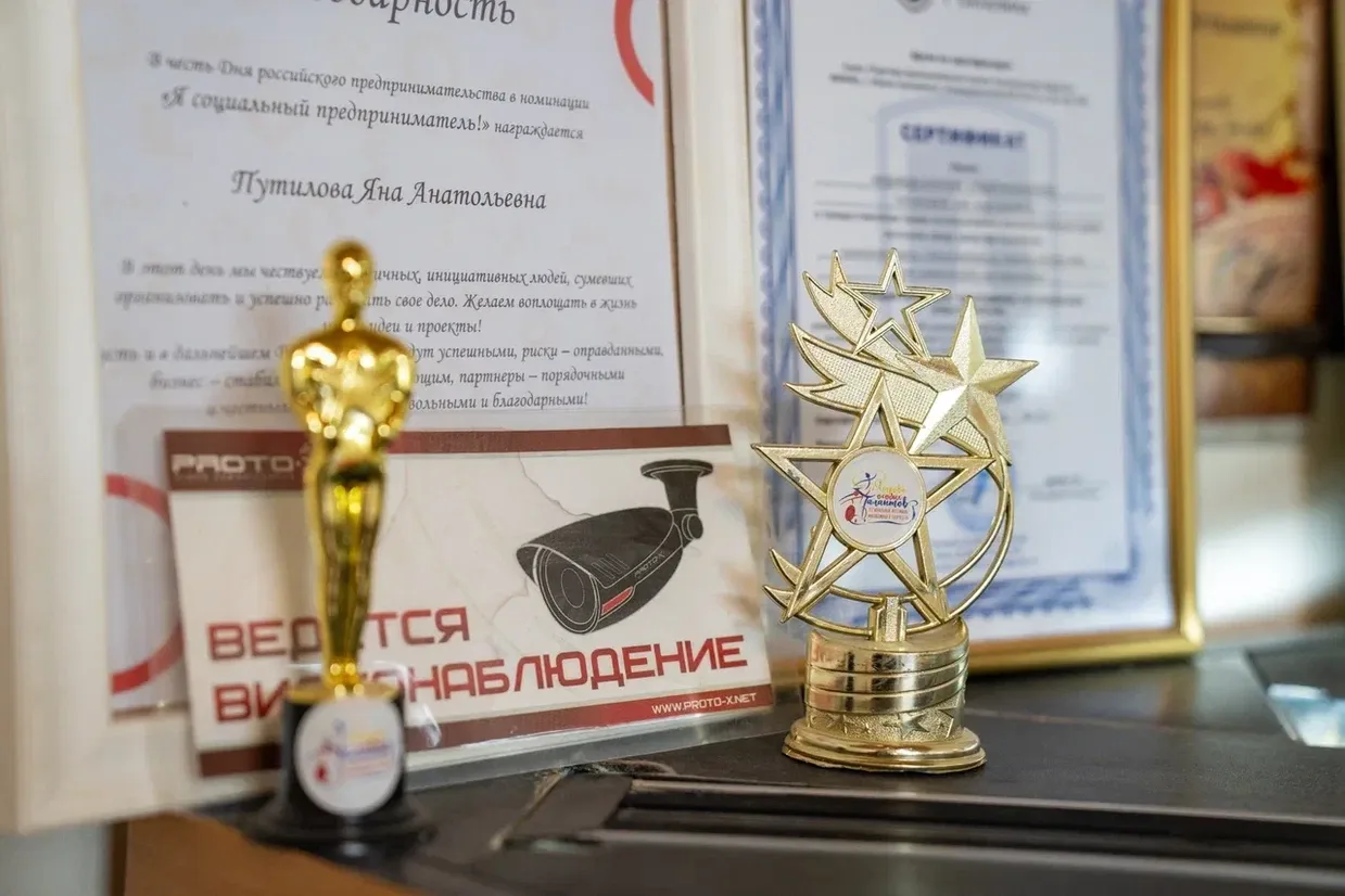 Больше, чем просто бизнес ❤️  Яна Путилова, глава центра дополнительного образования «Индивид», в ра