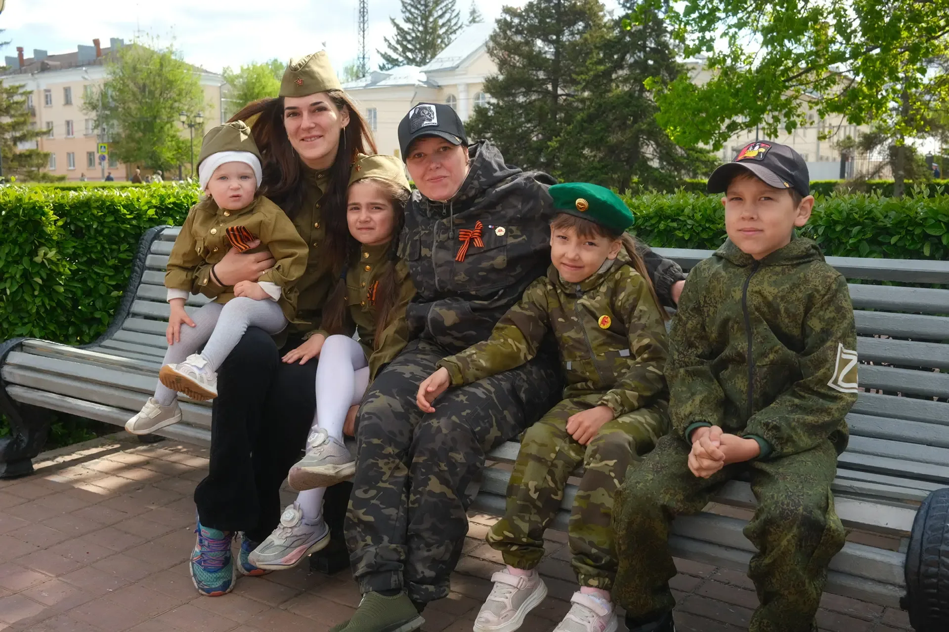 Дорогие тольяттинцы! Сегодня мы отмечаем самый главный праздник нашей страны — День Великой Победы! 