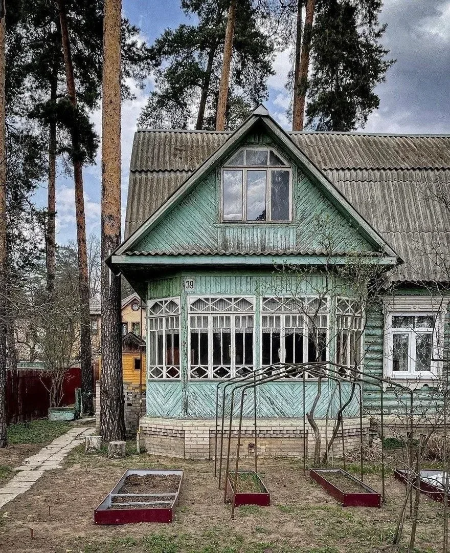 Ильинский - аутентичный дачный посёлок, пик развития которого пришёлся на дореволюционные и предвоен