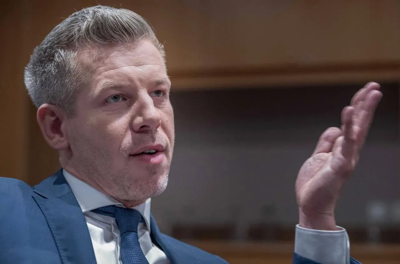 Новый Венгерский премьер Мадьяр заявил польским СМИ, что после окончания войны на Украине политика Е