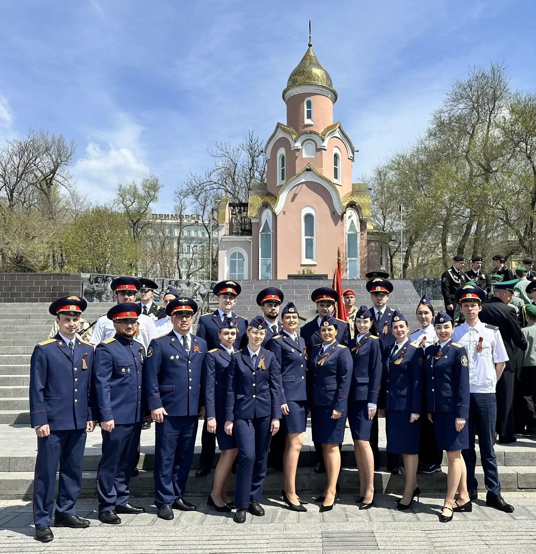 ⭐️⭐️⭐️Офицеры и кадеты СКР Приморья приняли участие в открытии «Вахты памяти» во Владивостоке  Сотру