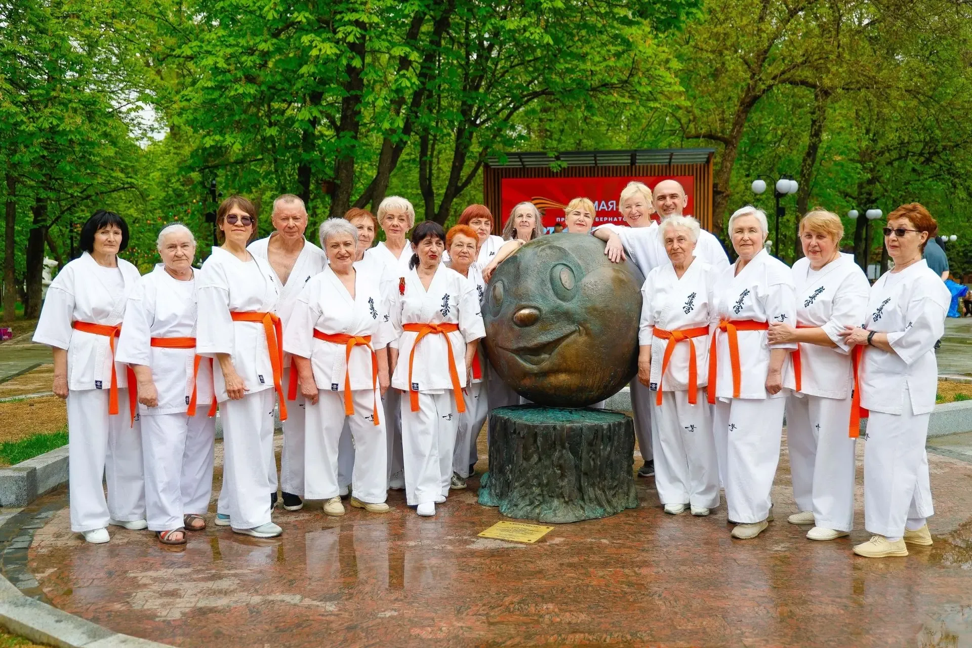 ✨В День Победы в парке Пионеров состоялась праздничная программа «Спортивных сезонов Курской области