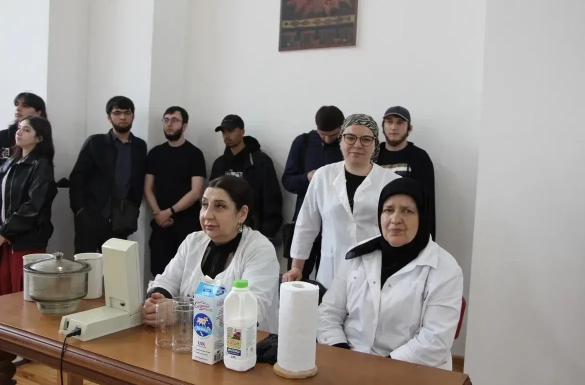 📚 Специалисты Центра занятости Минтруда Дагестана провели «День карьеры» в Аграрном университете  Ме