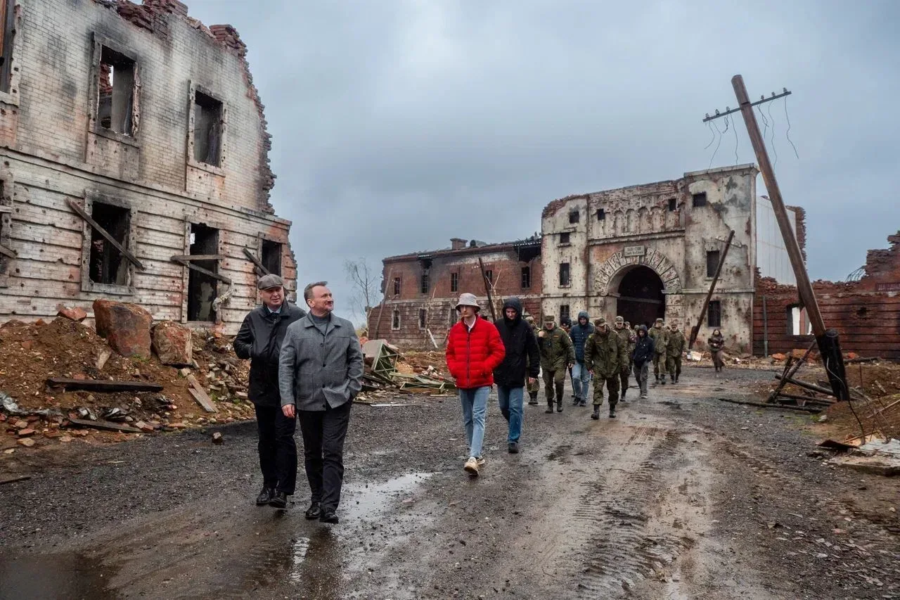 В Кинопарке «Москино» оживает история: патриотическое мероприятие для студентов МАДИ 🎬🇷🇺  Студенты М