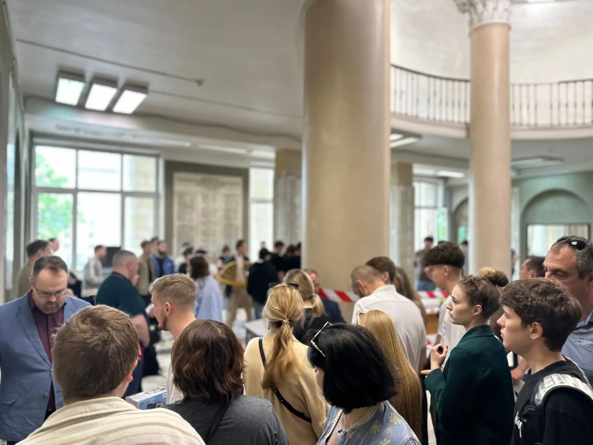 День открытых дверей в МАДИ  В МАДИ прошел День открытых дверей — свыше 500 абитуриентов и их родите
