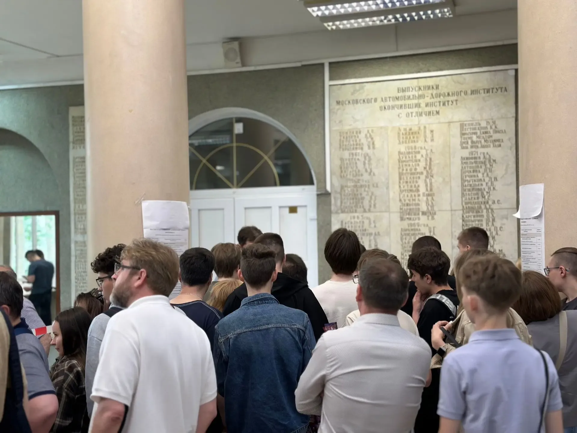 День открытых дверей в МАДИ  В МАДИ прошел День открытых дверей — свыше 500 абитуриентов и их родите