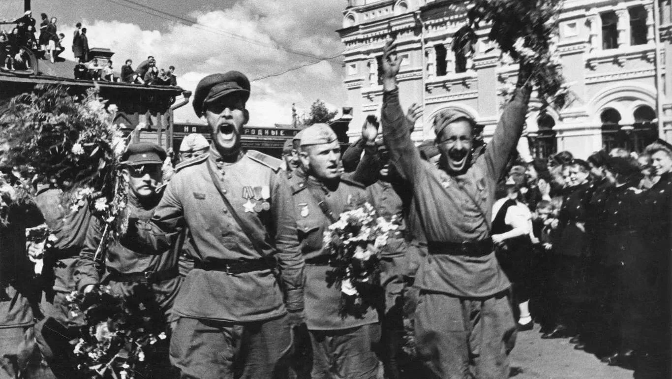 ДЕНЬ ПОБЕДЫ!!!  81 год назад советский народ одержал победу в Великой Отечественной войне. 1418 дней