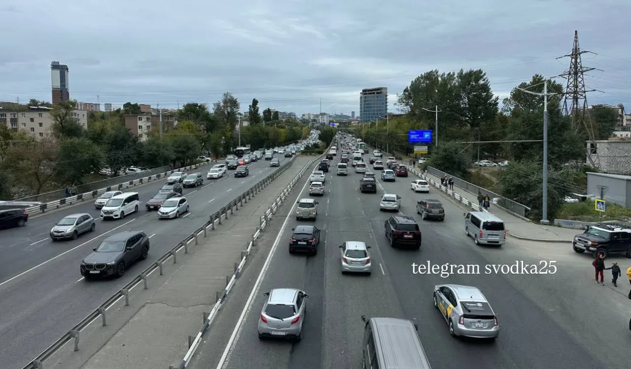 ❗️Во Владивостоке на Маковского на следующей неделе заработают 2 новых камеры, которые будут штрафов