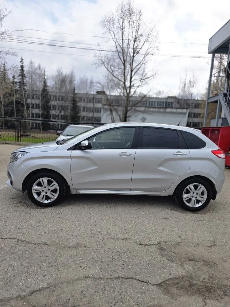 LADA XRAY 2017г. ✅️ Два Владельца  ✅️ ПТС оригинал  ✅️ Небольшой пробег  🔥️Богатая комплектация: кли