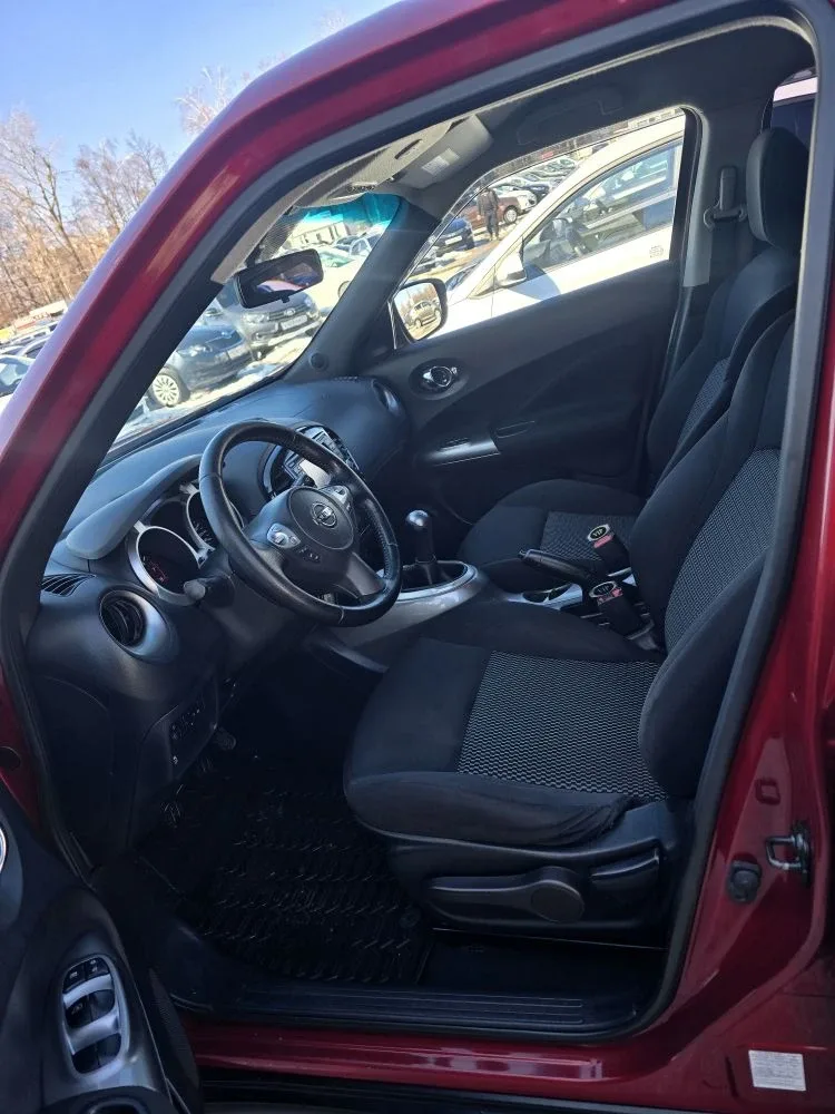 Nissan Juke 2015г.э,1.6л,МТ ✅️ Без дтп. ✅️ Пробег 119т.км.  ✅️ Богатая  комплектация:  Есть климат-к