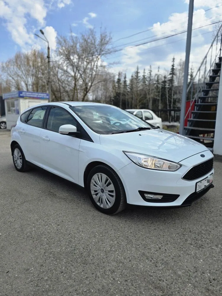 Ford Focus 2018г. ✅️ Без окрасов! ✅️ Два владельца ✅️ Оригинальный пробег. 1.6 л, 125л.с, автоматиче
