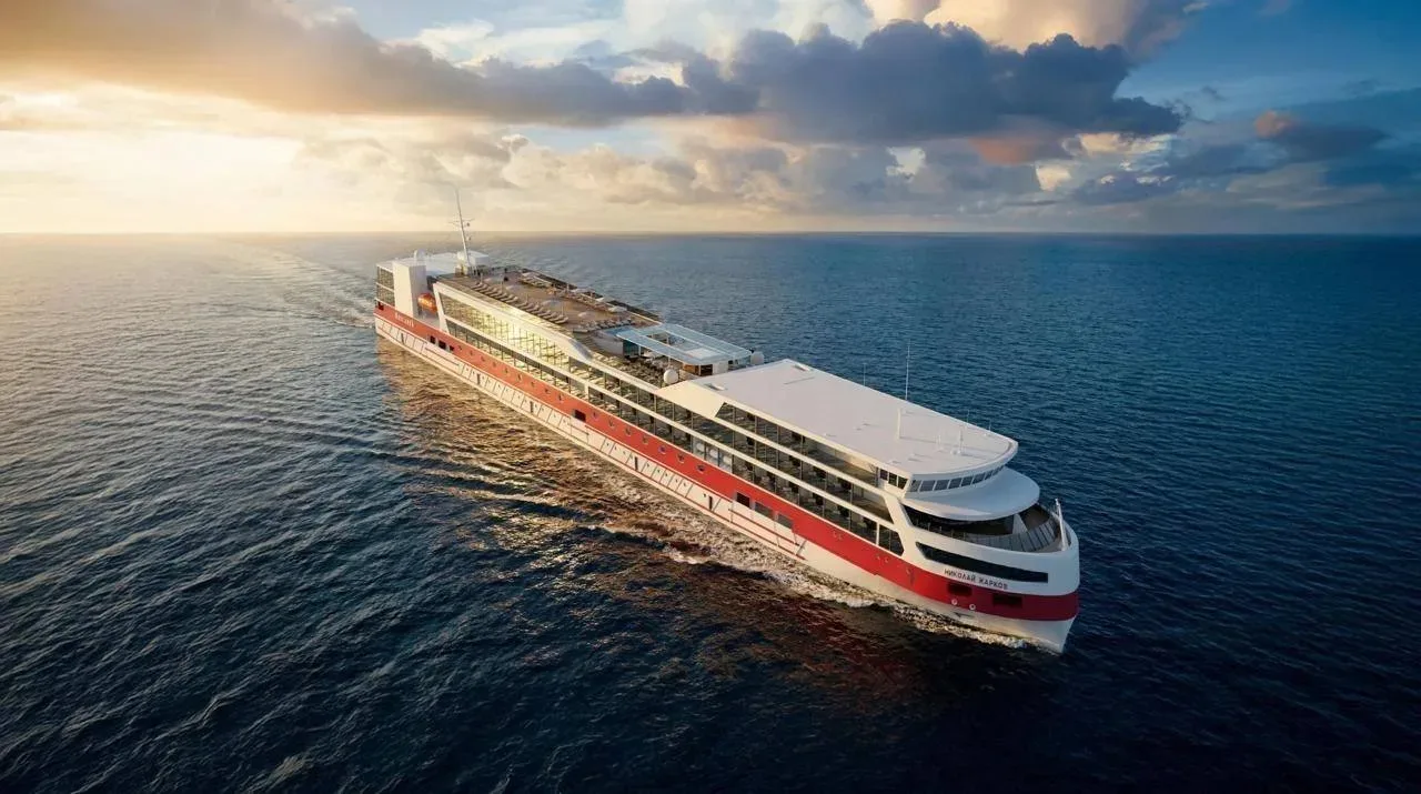 🛳 В Архангельск придёт роскошный круизный лайнер.  К началу августа в порт Архангельска пришвартуетс