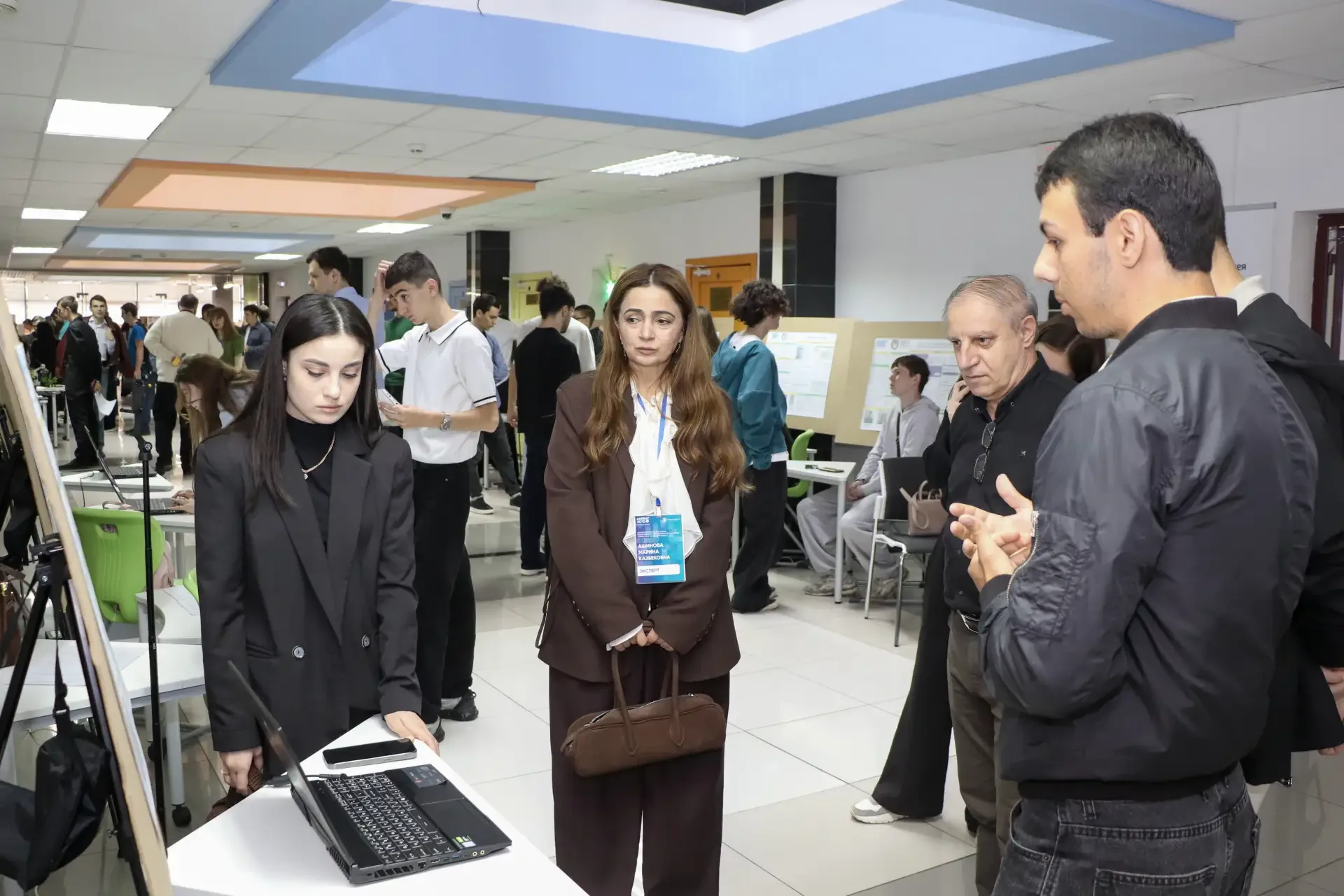 В Адыгее подвели итоги программы «Сириус. Лето: начни свой проект» 💡  🔹 В МГТУ над научно-технологич