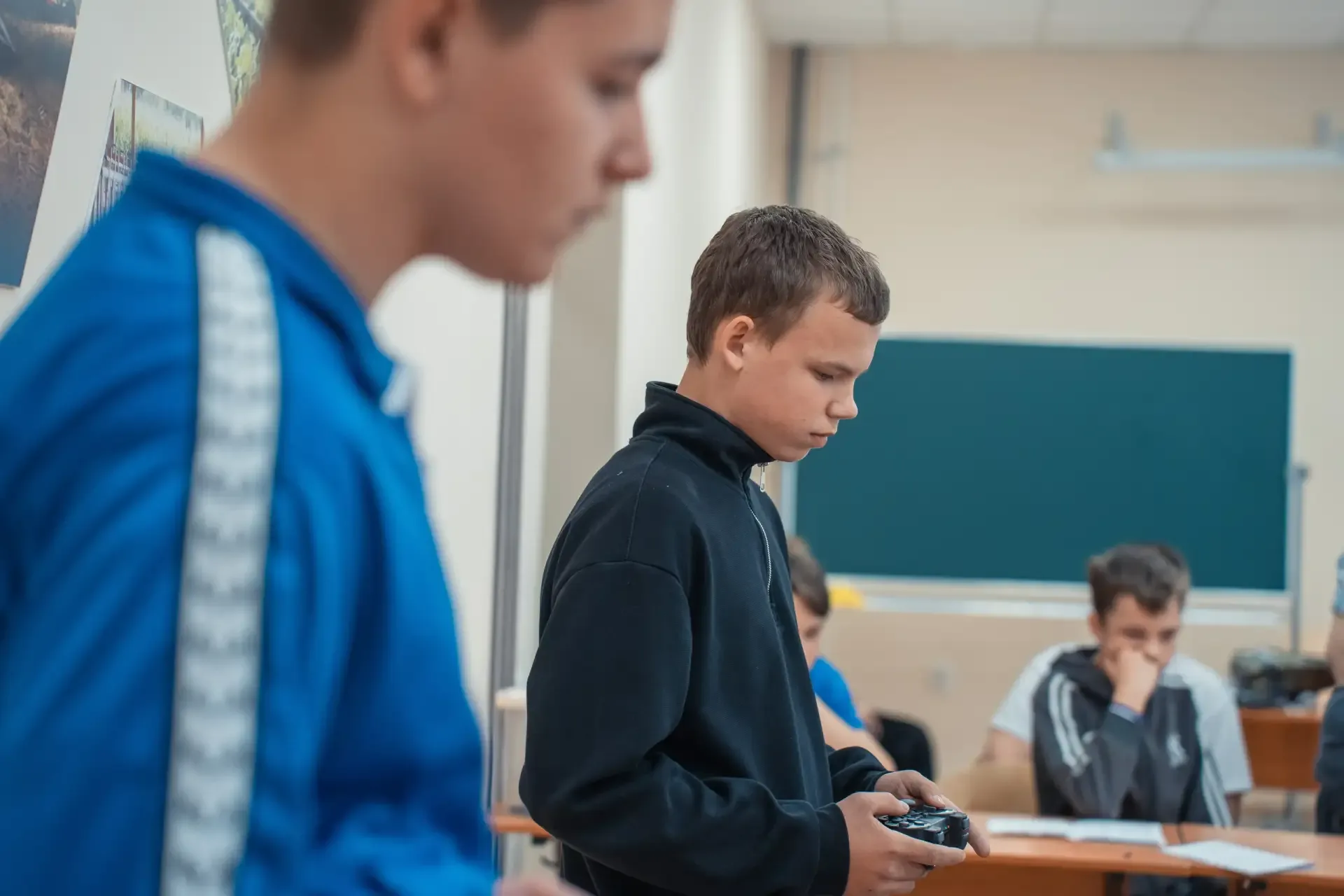 😃 Управление роботами, «умные» ульи и прогнозы от школьников! В Вологодской ГМХА прошли конкурсные и